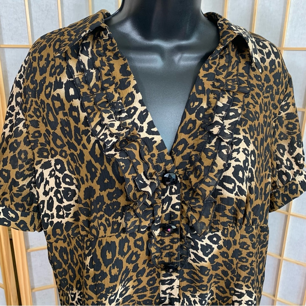Scott Taylor Animal Print Ruffle Blouse - Picture 3 of 8